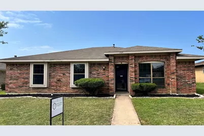 1725 Glencairn Lane, Lewisville, TX 75067 - Photo 1