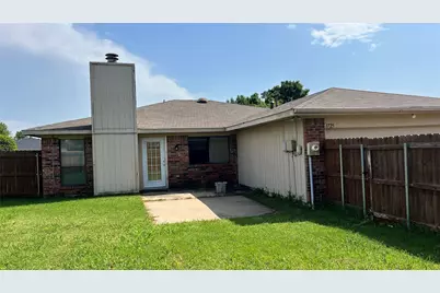 1725 Glencairn Lane, Lewisville, TX 75067 - Photo 13