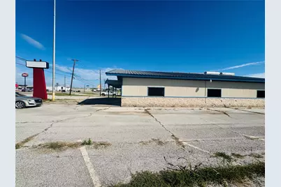 407 N Robinson Drive, Robinson, TX 76706 - Photo 11