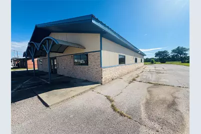 407 N Robinson Drive, Robinson, TX 76706 - Photo 9
