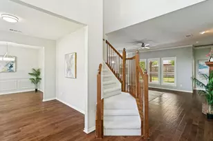 601 Mustang Ridge Dr, Murphy, TX 75094 - Photo 5