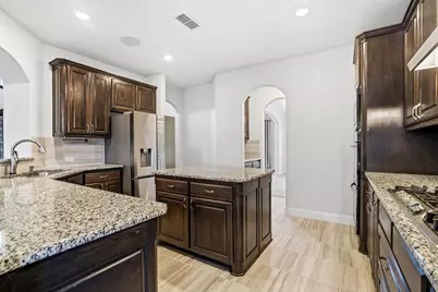 4610 Great Plains Way, Mansfield, TX 76063 - Photo 9
