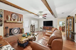 2604 Meadow Pl, Bedford, TX 76021 - Photo 7