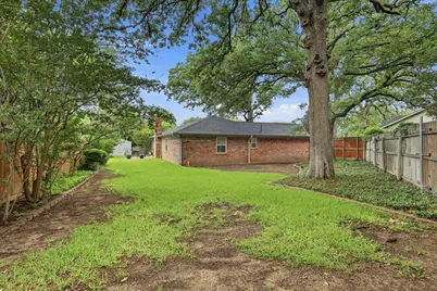 2604 Meadow Place, Bedford, TX 76021 - Photo 33
