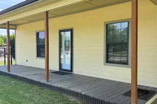 510 N Friou St, Alvarado, TX 76009 - Photo 5
