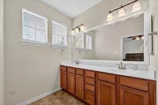 828 Apple Hill Dr, Allen, TX 75013 - Photo 9