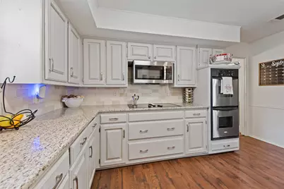 2300 Canyon Valley Trail, Plano, TX 75023 - Photo 17