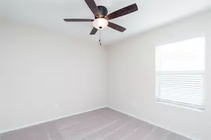 320 Red Rock Trl, Fort Worth, TX 76052 - Photo 27