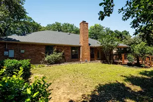 2015 Tanglewood Dr, Grapevine, TX 76051 - Photo 23