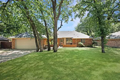 2015 Tanglewood Drive, Grapevine, TX 76051 - Photo 1