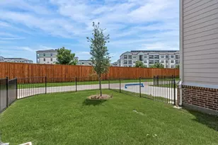1826 Waterwalk Dr, Rowlett, TX 75088 - Photo 27