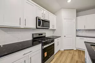 917 Angel St, Josephine, TX 75173 - Photo 9