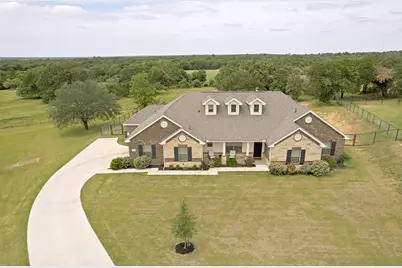 428 Herb Stephens Jr Way, Springtown, TX 76082 - Photo 35