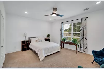10935 Eva Mae Boulevard, Grand Prairie, TX 76065 - Photo 9