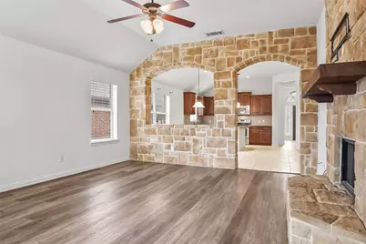 1345 Elkford Lane, Fort Worth, TX 76247 - Photo 5