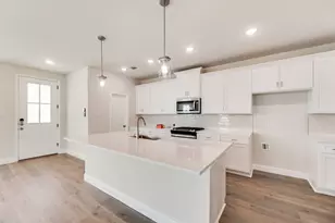 1806 Waterwalk Dr, Rowlett, TX 75088 - Photo 7