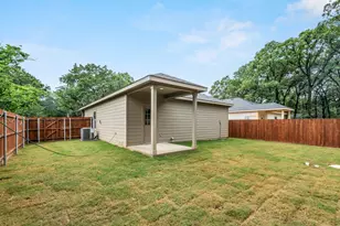 106 Navajo Dr, Mabank, TX 75156 - Photo 25