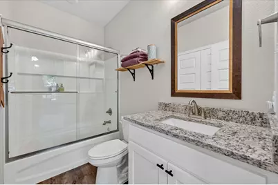 1005 W Chambers Street, Cleburne, TX 76033 - Photo 19