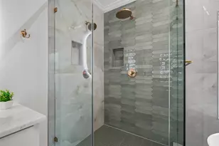 4736 Holly Tree Dr, Dallas, TX 75287 - Photo 27