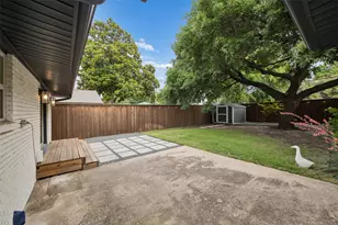 4013 Valley Ridge Rd, Dallas, TX 75220 - Photo 23