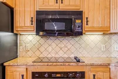 200 Ranchcrest Road, Lorena, TX 76655 - Photo 13