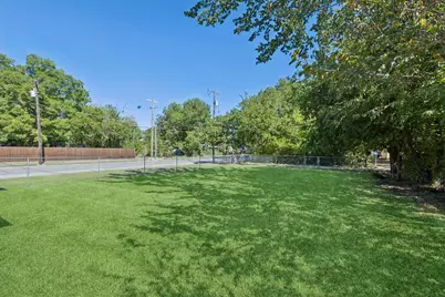 731 W Bond Street, Denison, TX 75020 - Photo 25