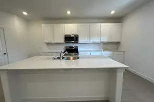 1316 Rockwell Dr, Little Elm, TX 75068 - Photo 9