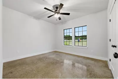 5808 W Virginia Trail, Granbury, TX 76048 - Photo 17