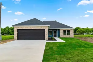 5808 W Virginia Trail, Granbury, TX 76048 - Photo 1