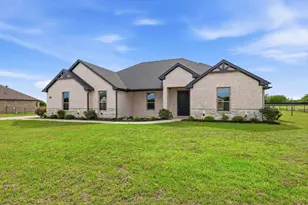 8190 Kassandra Dr, Sanger, TX 76266 - Photo 1