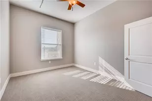 928 Travis Ave, Fort Worth, TX 76104 - Photo 9