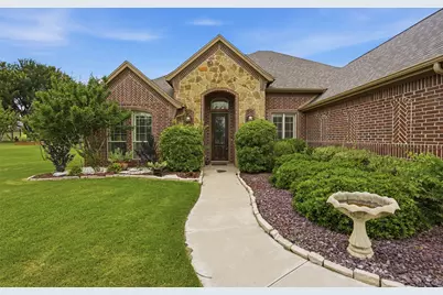 10508 Mustang Wells Drive, Fort Worth, TX 76126 - Photo 5