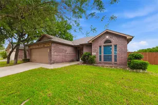 1837 Roadrunner Dr, Weatherford, TX 76088 - Photo 3