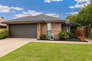 2031 Verlaine Dr, Carrollton, TX 75007 - Photo 1