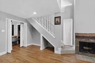 9811 Walnut St, Dallas, TX 75243 - Photo 5