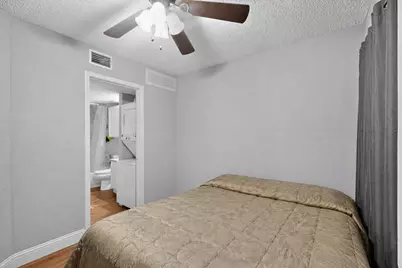 9811 Walnut Street #203, Dallas, TX 75243 - Photo 17