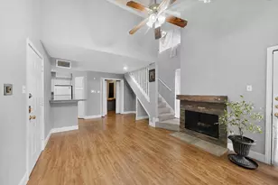 9811 Walnut St, Dallas, TX 75243 - Photo 9