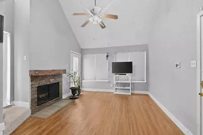 9811 Walnut Street #203, Dallas, TX 75243 - Photo 7