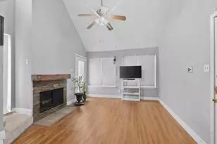 9811 Walnut St, Dallas, TX 75243 - Photo 7