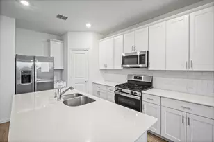 5948 Priory Dr, Celina, TX 76227 - Photo 5