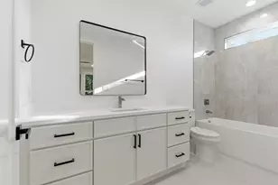 8903 Liptonshire Dr, Dallas, TX 75238 - Photo 35