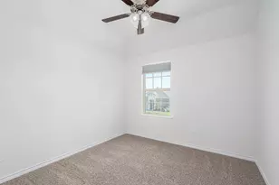 10812 Ponderosa Trl, Aubrey, TX 76227 - Photo 17