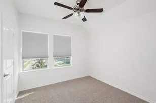 10812 Ponderosa Trl, Aubrey, TX 76227 - Photo 19