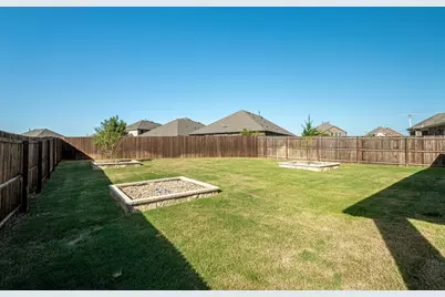 10812 Ponderosa Trail, Aubrey, TX 76227 - Photo 21