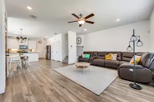 4567 Cypress Thorn Dr, Arlington, TX 76005 - Photo 3