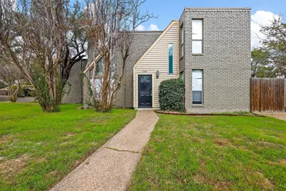 2156 Fleur De Lis Court, Arlington, TX 76012 - Photo 17