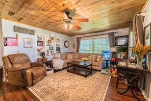 502 Davis Street S, Sulphur Springs, TX 75482 - Photo 3