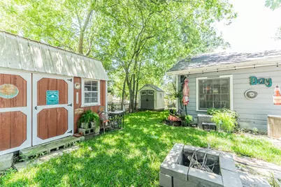 502 Davis Street S, Sulphur Springs, TX 75482 - Photo 25