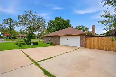 1838 W Taylor Street, Sherman, TX 75092 - Photo 7