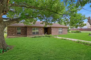 1838 W Taylor St, Sherman, TX 75092 - Photo 1